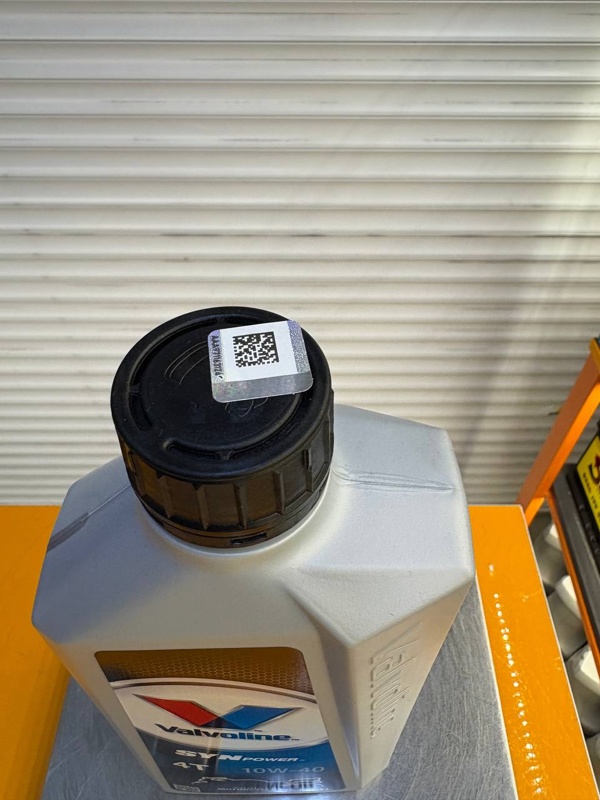 Valvoline SynPower 4T 10W-40 1л